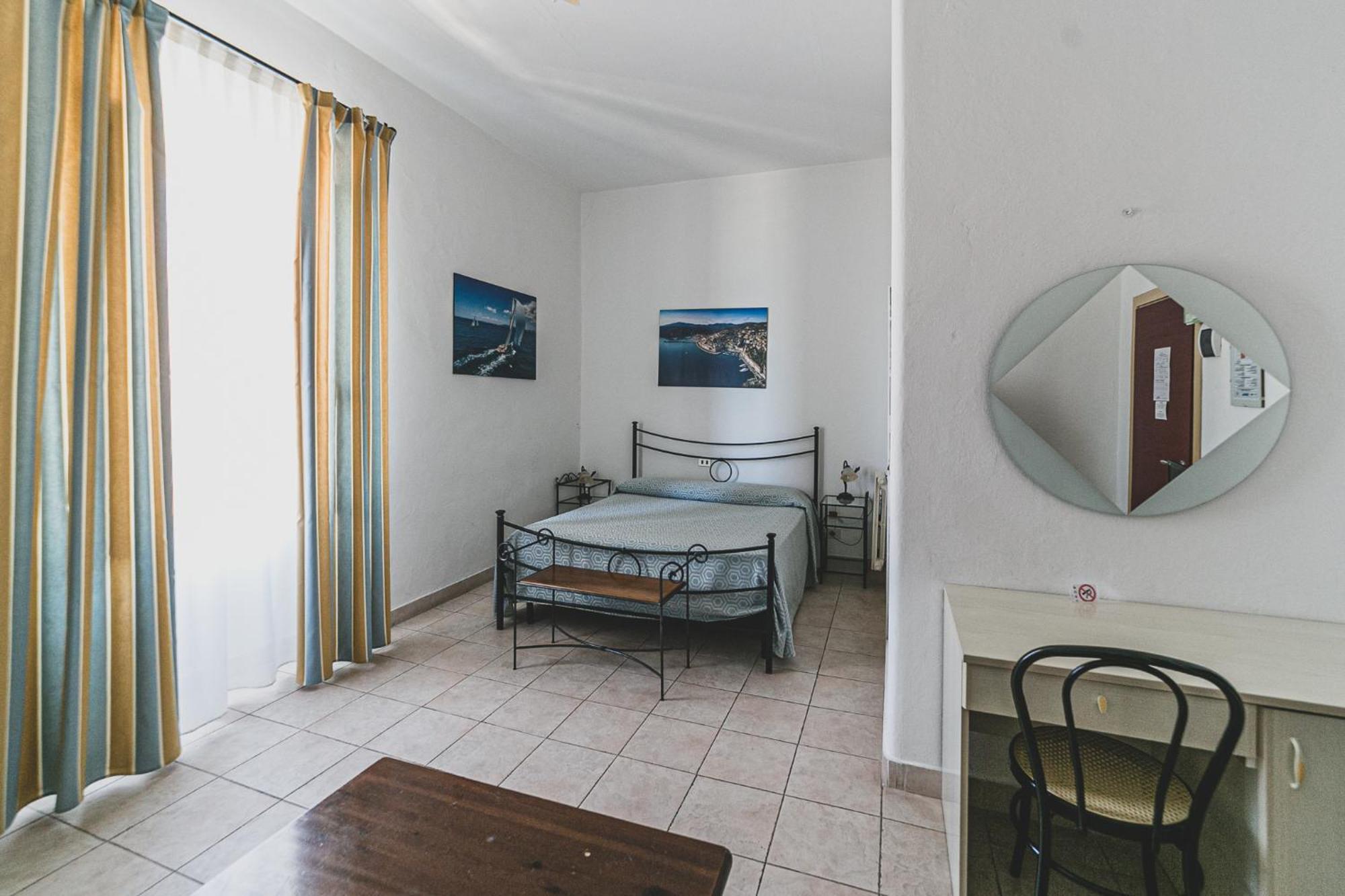 Hotel Alfiero Porto Santo Stefano  Kamer foto